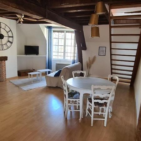 Appartamento Duplex 1648 Blois Esterno foto