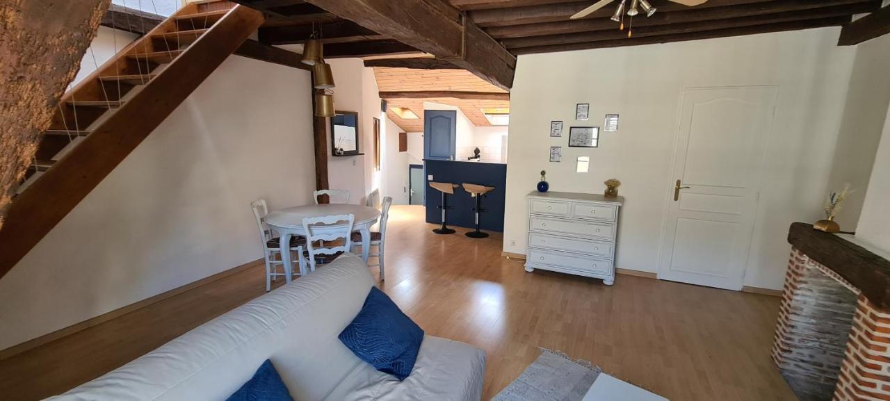 Appartamento Duplex 1648 Blois Esterno foto